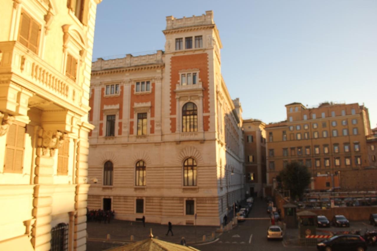 Abagnale Home Montecitorio Roma Eksteriør bilde